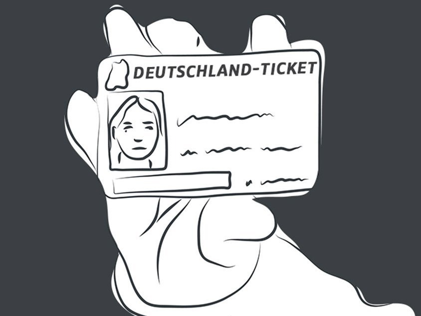 Grafik eines Deutschland-Tickets, das von einer Hand gehalten wird.